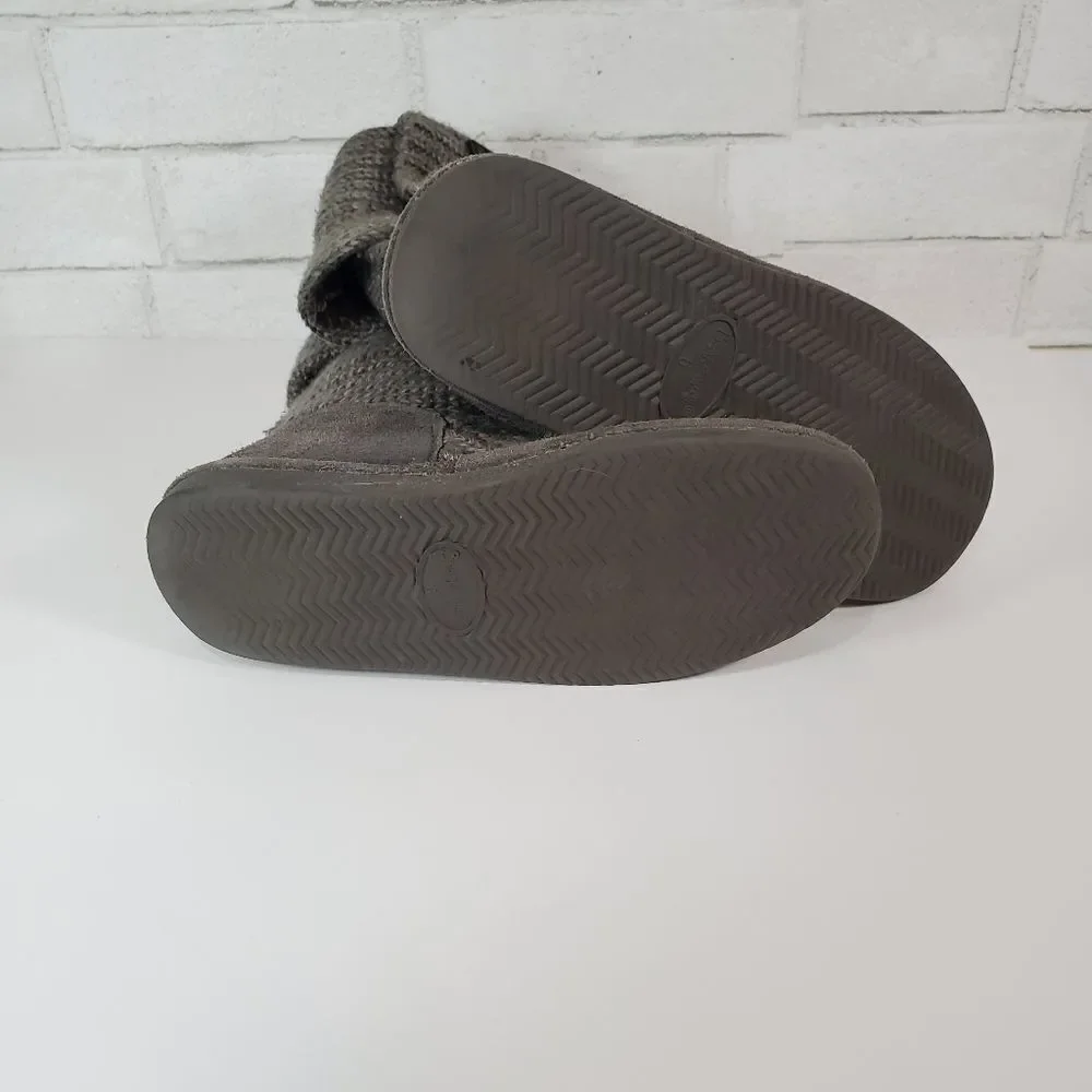 BearPaw gray sweater boots